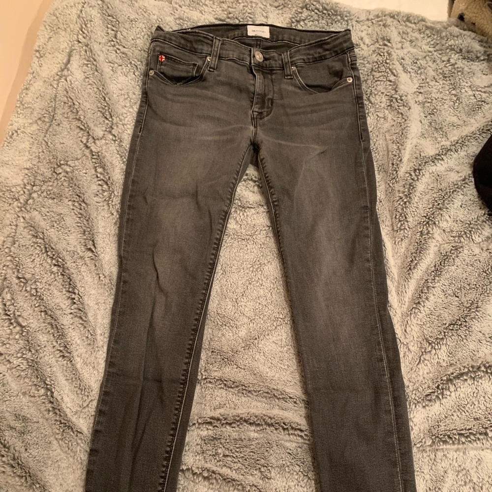 LIGHTLY WORN HUDSON SKINNY JEANS